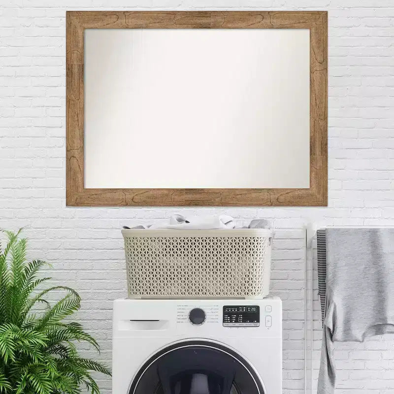 44" x 33" Specchio da Parete da Bagno Gufo Non Smussato Marrone: Rettangolare Moderno, Montaggio a Parete, Cornice in Legno