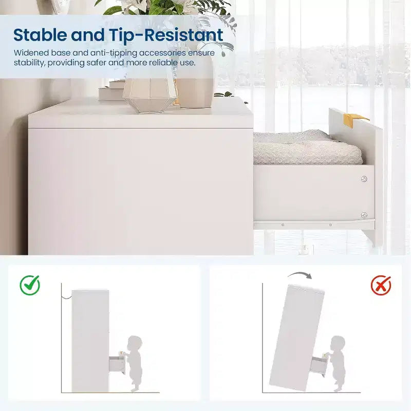 Commode cannelée à 4 tiroirs, chiffonnier de 98 cm de haut avec poignées en métal doré pour chambre à coucher, salon et couloir