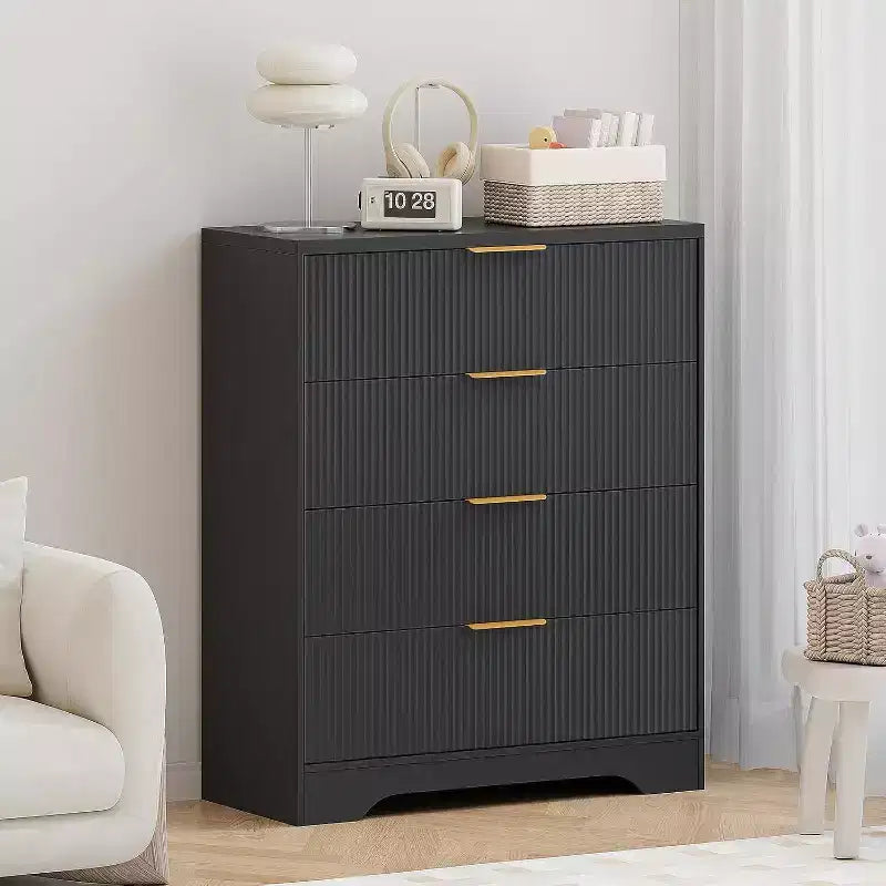 Commode cannelée à 4 tiroirs, chiffonnier de 98 cm de haut avec poignées en métal doré pour chambre à coucher, salon et couloir