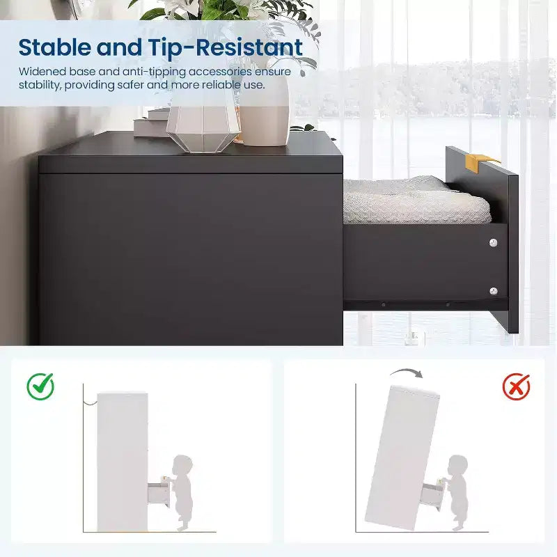 Commode cannelée à 4 tiroirs, chiffonnier de 98 cm de haut avec poignées en métal doré pour chambre à coucher, salon et couloir