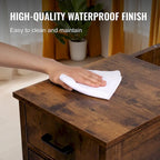 Tavolino da divano in truciolato di legno naturale con cassetto e presa di corrente - 60,9 cm L x 35,6 cm P x 61 cm H