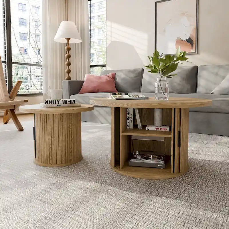 Tavolino rotondo con ripiano contenitore e design a serrandina