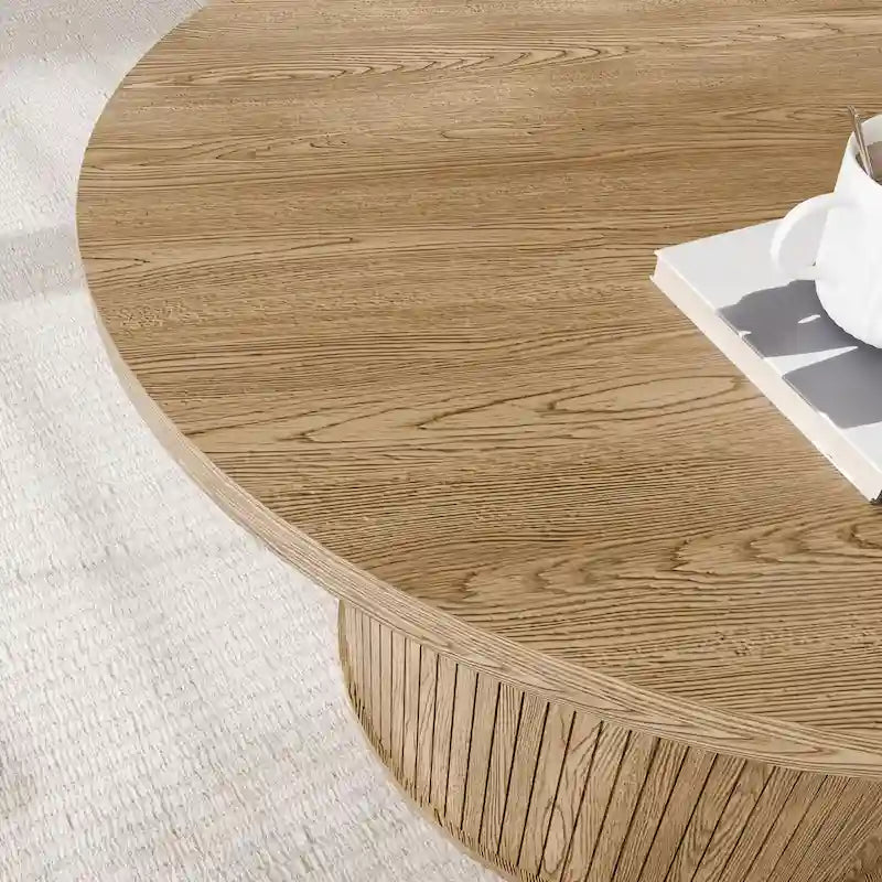 Tavolino rotondo con ripiano contenitore e design a serrandina