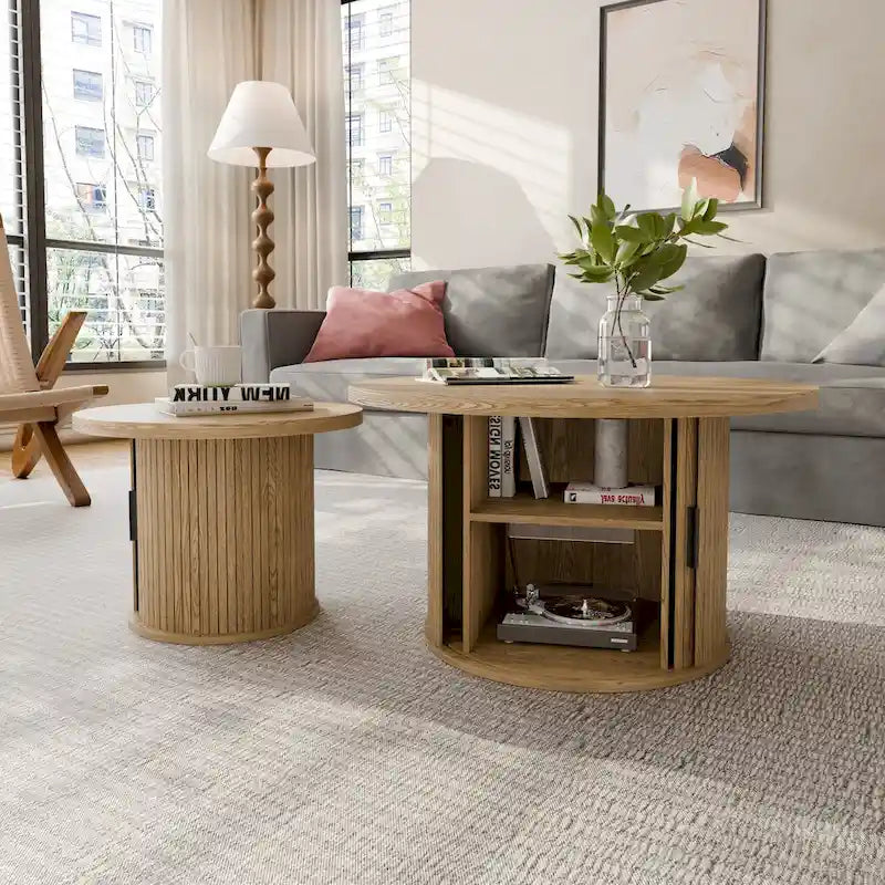 Tavolino rotondo con ripiano contenitore e design a serrandina