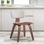 Sedia da pranzo Casson da 46,5 cm, bouclé bianco e noce: stile Mid-century, seduta curva