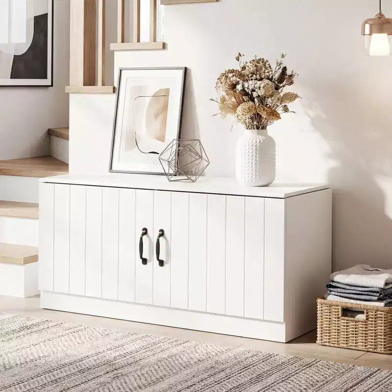 2-Door Shoe Bench wirh Adjustable Shelves Hidden Storage Space Natural + White/Whi5te