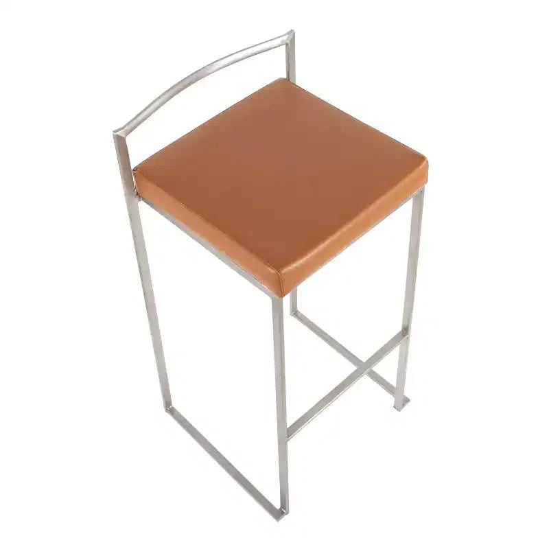 Sgabelli impilabili Fuji pelle/acciaio