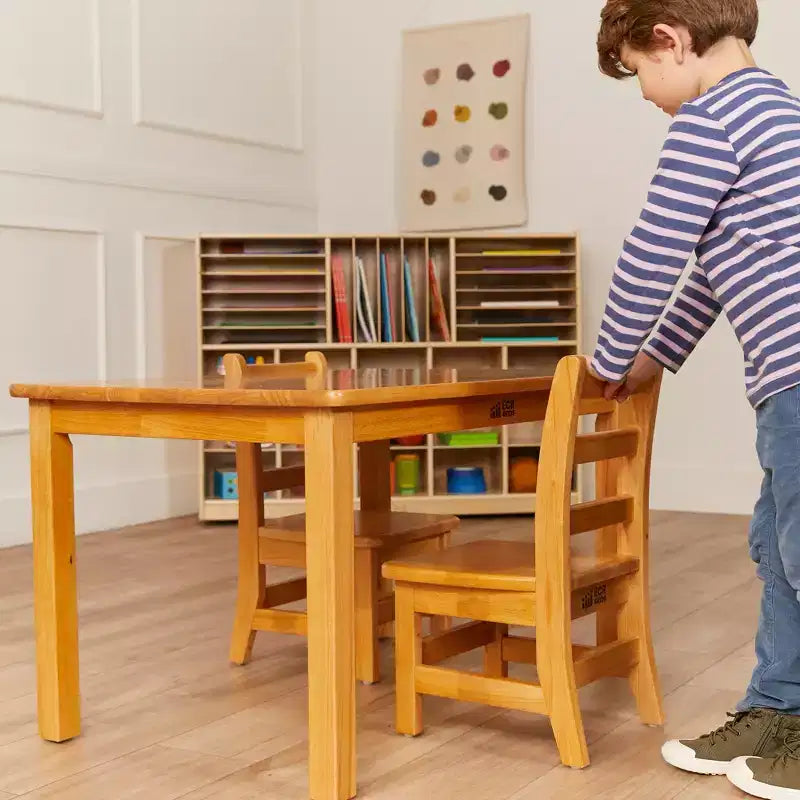 Tavolo Quadrato in Legno Massello da 61 cm con Gambe da 51 cm e Sedie da 25 cm - Set da 3 Pezzi