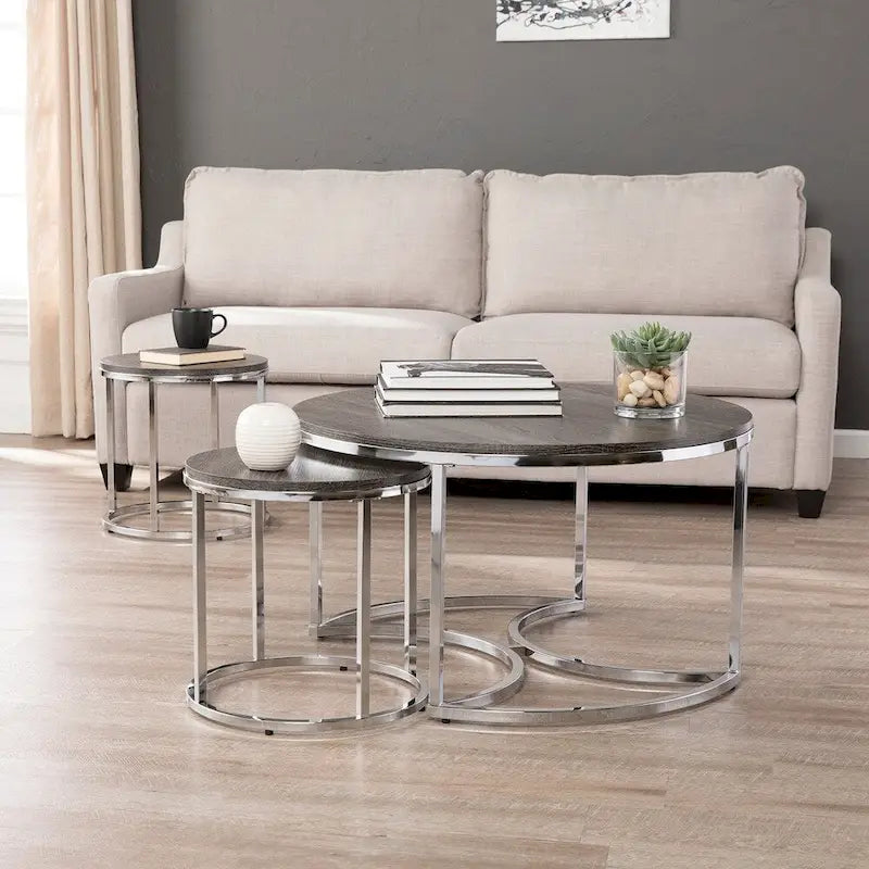 Tavolino nidificabile rotondo a 3 pezzi Henderson di SEI Furniture