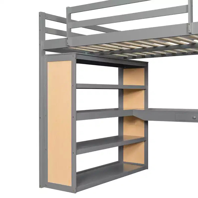 Letto a soppalco in legno per una piazza e mezza/matrimoniale con scala, mensole, cassetto e scrivania