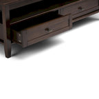 WYNDENHALL Norfolk Tavolino da salotto transizionale in legno - 122 cm di larghezza