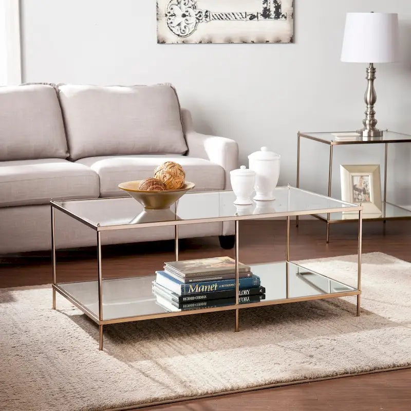 Tavolino da caffè rettangolare SEI Furniture Grant Goldtone con piano in vetro e ripiano inferiore