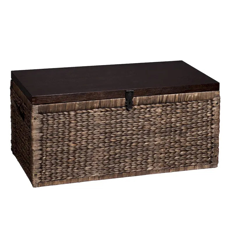 Table basse de coffre en jacinthe tressée SEI Furniture Keene Espresso