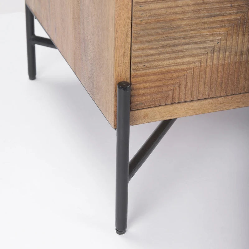 Tavolino d'appoggio Cairo in legno massello marrone chiaro con struttura in ferro nero e 2 cassetti - 22L x 22W x 26H