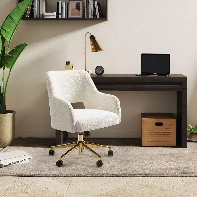 Sedia da ufficio girevole Genevieve Mid-Century Modern con ruote