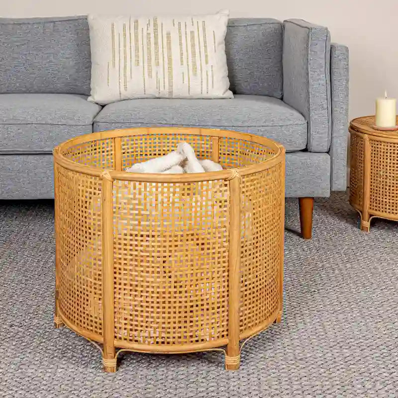 Tavolino d'appoggio in bambù e rattan