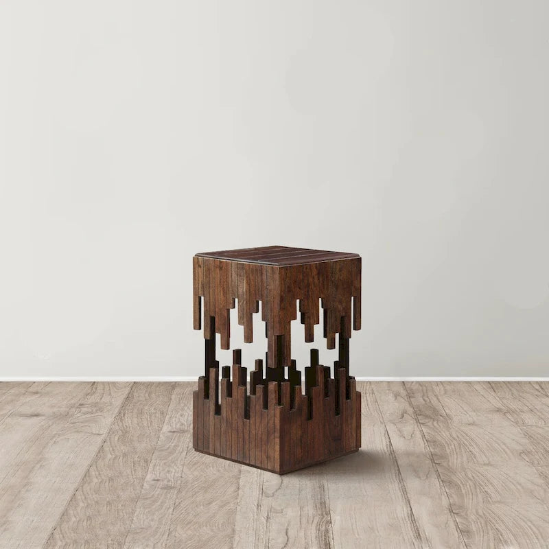 Tavolino Accentuale da 24 Pollici, Legno di Acacia Marrone, Piano Quadrato a Doghe, Silhouette Astratta Artigianale, Ferro Nero