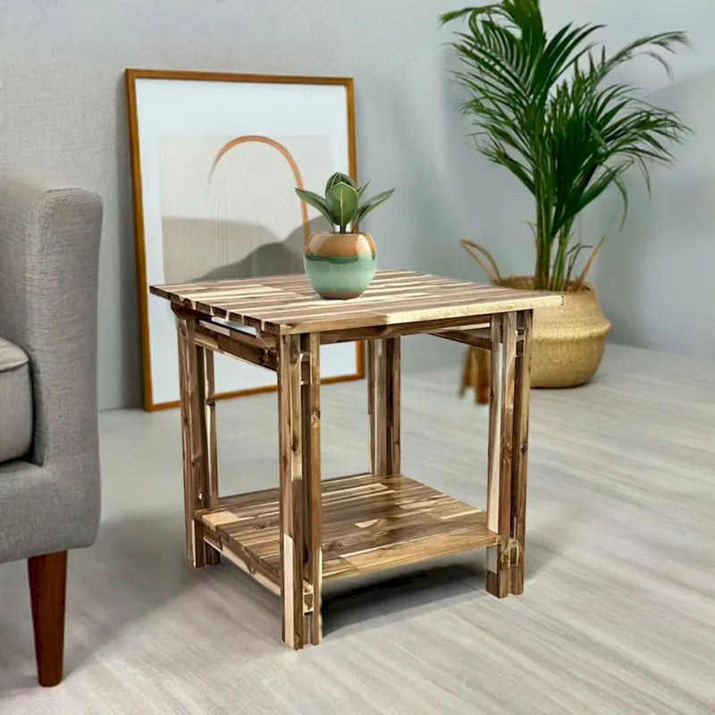 Tavolino terminale architettonico in legno di acacia con ripiano
